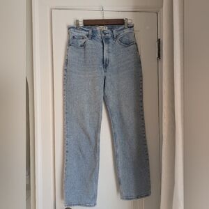 Abercrombie The Ankle Straight Ultra Highrise